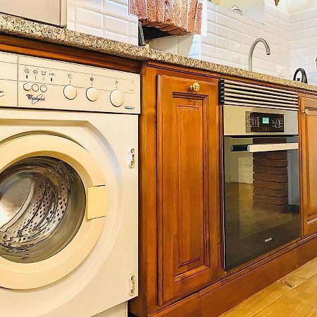 Exquisitely Renovated And Centrally Located Apartment With Free Parking Turin Luaran gambar