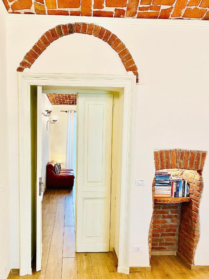Exquisitely Renovated And Centrally Located Apartment With Free Parking Turin Luaran gambar