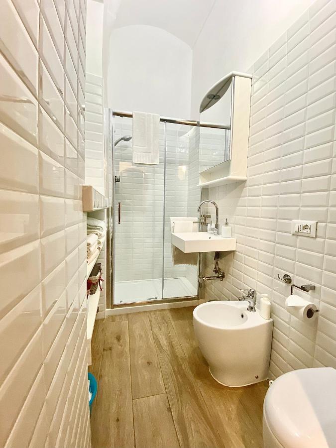 Exquisitely Renovated And Centrally Located Apartment With Free Parking Turin Luaran gambar